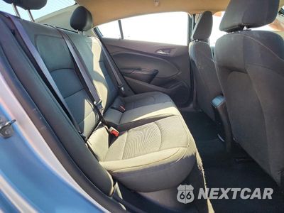 Zdjęcie 10 z 13 samochodu: 2017 CHEVROLET CRUZE LS VIN:1G1BC5SM5H7131112 - miniatura