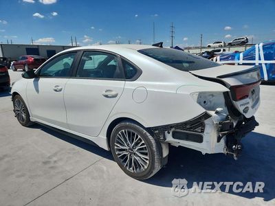 Drugie zdjęcie samochodu z przodu: 2023 KIA FORTE GT LINE VIN:3KPF54AD4PE667935 - miniatura