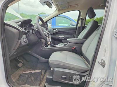 Zdjęcie 7 z 13 samochodu: 2018 FORD ESCAPE SE VIN:1FMCU9GD0JUD11514 - miniatura