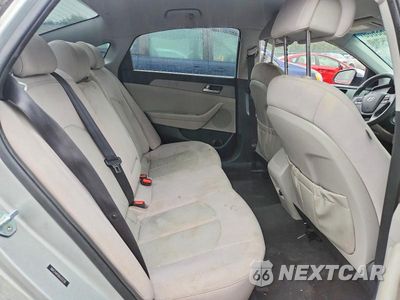 Zdjęcie 10 z 13 samochodu: 2016 HYUNDAI SONATA SE VIN:5NPE24AF0GH322726 - miniatura