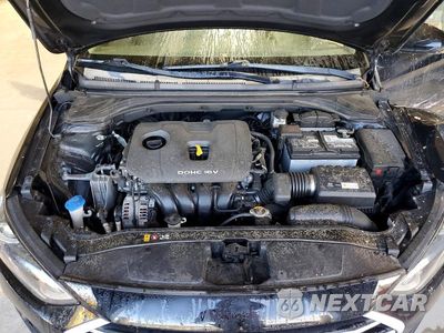 Zdjęcie 11 z 12 samochodu: 2018 HYUNDAI ELANTRA VALUE EDITION VIN:5NPD84LF7JH397258 - miniatura
