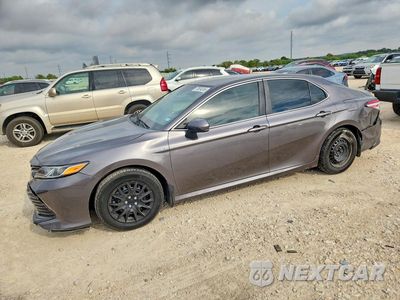 2020 TOYOTA CAMRY LE 4T1C31AK2LU531218 - główne zdjęcie licytacji z USA - miniatura