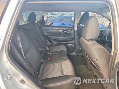 Zdjęcie 11 z 13 samochodu: 2018 NISSAN ROGUE S VIN:KNMAT2MT1JP546228 - miniatura