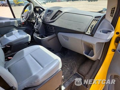 Zdjęcie 8 z 12 samochodu: 2017 FORD TRANSIT T-150 VIN:1FTYE2CM0HKB10822 - miniatura