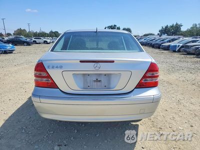 Zdjęcie 6 z 12 samochodu: 2003 MERCEDES-BENZ C 240 VIN:WDBRF61J23E011751 - miniatura