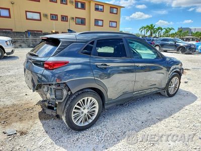 Trzecie zdjęcie samochodu z tyłu: 2019 HYUNDAI KONA SEL VIN:KM8K62AA0KU368146 - miniatura