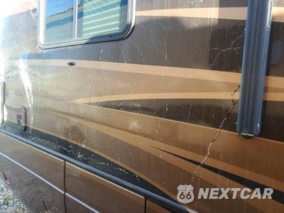 Zdjęcie 9 z 10 samochodu: 2005 FREIGHTLINER XC CHASSIS RV VIN:4UZAAHDCX5CU36070 - miniatura