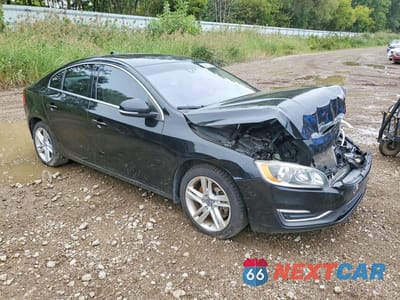 Czwarte zdjęcie samochodu z boku: 2015 VOLVO S60 PREMIER VIN:YV1612TK1F1353571 - miniatura