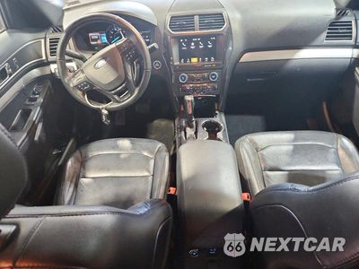 Zdjęcie 8 z 14 samochodu: 2017 FORD EXPLORER XLT VIN:1FM5K8D81HGC46567 - miniatura