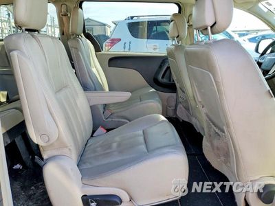 Zdjęcie 11 z 13 samochodu: 2013 CHRYSLER TOWN & COUNTRY TOURING VIN:2C4RC1BG1DR525711 - miniatura