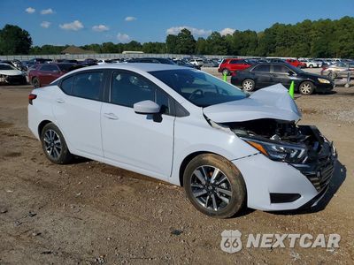 Czwarte zdjęcie samochodu z boku: 2025 NISSAN VERSA SV VIN:3N1CN8EV2SL909254 - miniatura