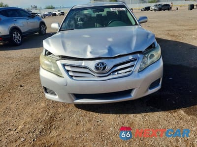 Piąte zdjęcie samochodu w środku: 2011 TOYOTA CAMRY LE VIN:4T1BF3EK9BU679972 - miniatura