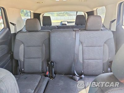 Zdjęcie 10 z 13 samochodu: 2020 CHEVROLET TRAVERSE LS VIN:1GNERFKW5LJ186558 - miniatura