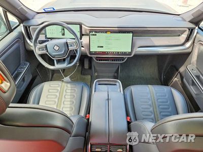 Zdjęcie 8 z 13 samochodu: 2026 RIVIAN R1S ADVENTURE VIN:7PDSGCBA3TN079465 - miniatura