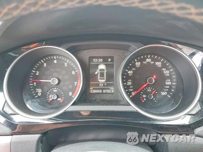 Zdjęcie 9 z 12 samochodu: 2017 VOLKSWAGEN JETTA SPORT VIN:3VWD17AJ1HM307973 - miniatura