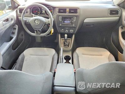 Zdjęcie 8 z 12 samochodu: 2017 VOLKSWAGEN JETTA S VIN:3VW2B7AJ6HM213396 - miniatura