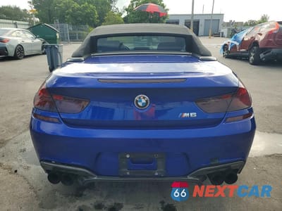 Zdjęcie 6 z 12 samochodu: 2012 BMW M6 VIN:WBSLZ9C51CC985483 - miniatura