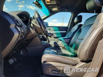 Zdjęcie 7 z 13 samochodu: 2017 FORD EXPLORER XLT VIN:1FM5K8D86HGB31494 - miniatura