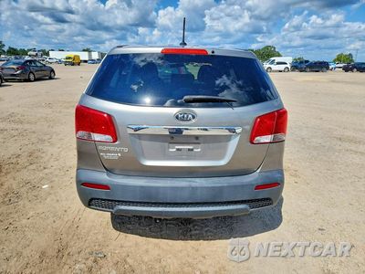 Zdjęcie 6 z 13 samochodu: 2013 KIA SORENTO LX VIN:5XYKT3A11DG347992 - miniatura