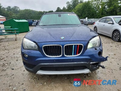 Piąte zdjęcie samochodu w środku: 2014 BMW X1 XDRIVE28I VIN:WBAVL1C56EVY22013 - miniatura