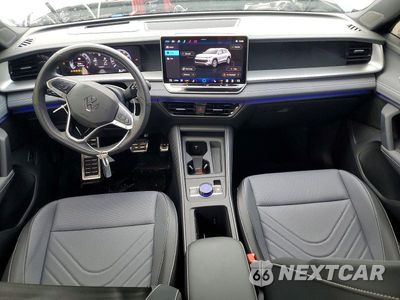 Zdjęcie 8 z 12 samochodu: 2026 VOLKSWAGEN TIGUAN SE R-LINE BLACK VIN:3VVHR7RMXTM038698 - miniatura