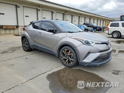 Czwarte zdjęcie samochodu z boku: 2019 TOYOTA C-HR XLE VIN:NMTKHMBX7KR075506 - miniatura