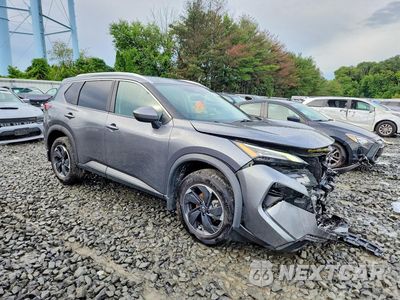 Czwarte zdjęcie samochodu z boku: 2025 NISSAN ROGUE SV VIN:5N1BT3BB5SC865141 - miniatura