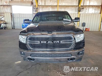 Piąte zdjęcie samochodu w środku: 2020 RAM 1500 BIG HORN/LONE STAR VIN:1C6SRFFT7LN363204 - miniatura