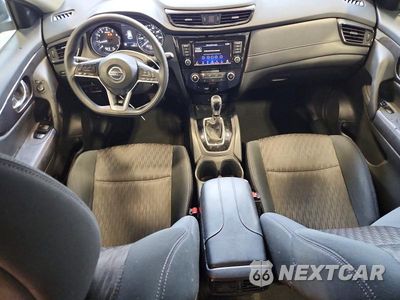 Zdjęcie 8 z 13 samochodu: 2018 NISSAN ROGUE S VIN:5N1AT2MVXJC749378 - miniatura