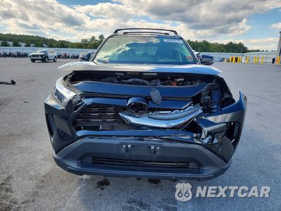 Piąte zdjęcie samochodu w środku: 2024 TOYOTA RAV4 HYBRID XLE VIN:JTMRWRFV0RD237736 - miniatura