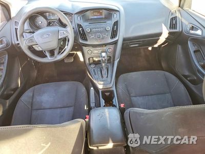 Zdjęcie 8 z 13 samochodu: 2015 FORD FOCUS SE VIN:1FADP3F28FL204260 - miniatura