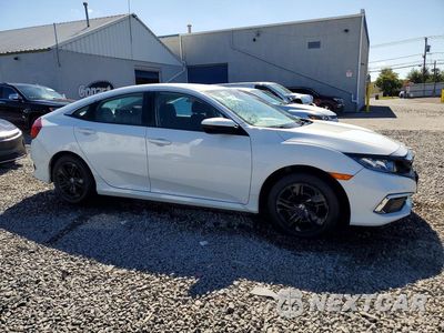 Czwarte zdjęcie samochodu z boku: 2019 HONDA CIVIC LX VIN:2HGFC2F66KH529249 - miniatura