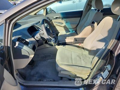 Zdjęcie 7 z 12 samochodu: 2011 HONDA CIVIC LX VIN:19XFA1F58BE032334 - miniatura