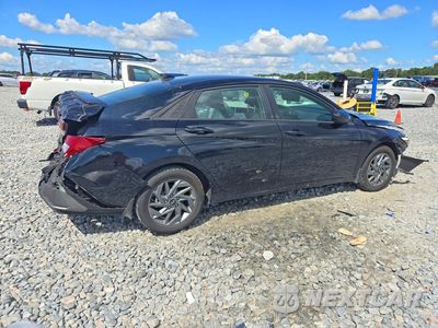 Trzecie zdjęcie samochodu z tyłu: 2025 HYUNDAI ELANTRA HYBRID BLUE VIN:KMHLM4DJ8SU127212 - miniatura
