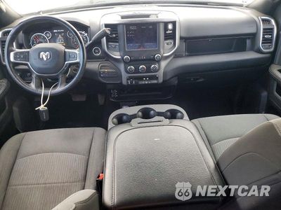 Zdjęcie 8 z 12 samochodu: 2024 RAM 2500 BIG HORN VIN:3C6UR5DL5RG338616 - miniatura