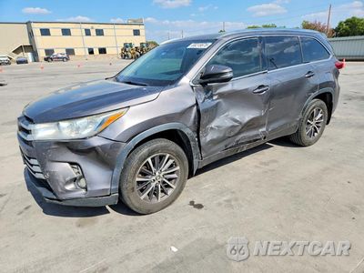 2017 TOYOTA HIGHLANDER XLE 5TDKZRFH1HS511029 - główne zdjęcie licytacji z USA - miniatura