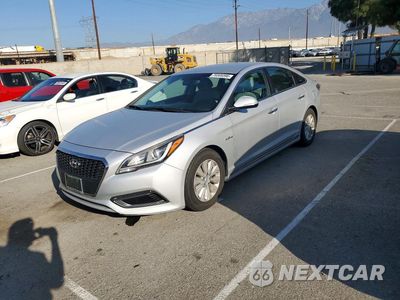 2016 HYUNDAI SONATA HYBRID SE KMHE24L15GA030011 - główne zdjęcie licytacji z USA - miniatura