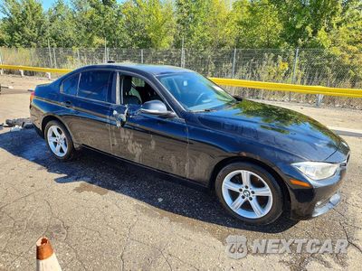 Czwarte zdjęcie samochodu z boku: 2014 BMW 320 I XDRIVE VIN:WBA3C3C51EPV90721 - miniatura