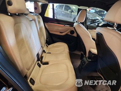 Zdjęcie 11 z 13 samochodu: 2019 BMW X1 XDRIVE28I VIN:WBXHT3C53K5L38326 - miniatura