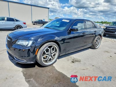 2019 CHRYSLER 300 S 2C3CCABG6KH548432 - główne zdjęcie licytacji z USA - miniatura