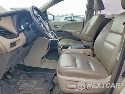 Zdjęcie 7 z 13 samochodu: 2015 TOYOTA SIENNA XLE PREMIUM 7-PASSENGER VIN:5TDDK3DCXFS097781 - miniatura