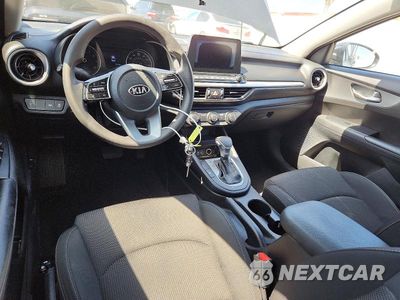 Zdjęcie 8 z 12 samochodu: 2020 KIA FORTE LXS VIN:3KPF24ADXLE201901 - miniatura