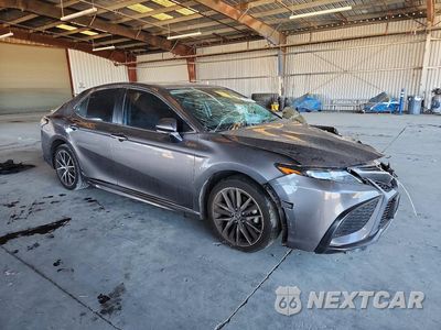 Czwarte zdjęcie samochodu z boku: 2022 TOYOTA CAMRY SE VIN:4T1G11AK0NU704129 - miniatura
