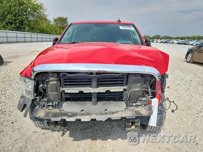 Piąte zdjęcie samochodu w środku: 2017 RAM 1500 SLT VIN:3C6RR7LT6HG594183 - miniatura