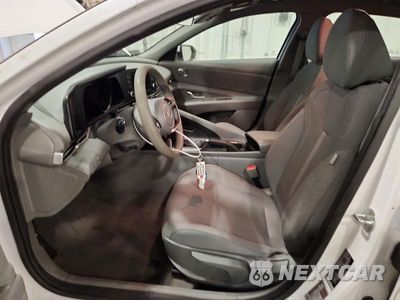 Zdjęcie 7 z 13 samochodu: 2023 HYUNDAI ELANTRA SE VIN:5NPLL4AG5PH095322 - miniatura