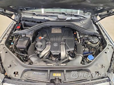 Zdjęcie 12 z 13 samochodu: 2018 MERCEDES-BENZ GLS 550 4MATIC VIN:4JGDF7DEXJB028615 - miniatura
