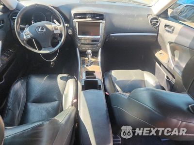 Zdjęcie 8 z 12 samochodu: 2011 LEXUS IS 250 VIN:JTHCF5C27B5048380 - miniatura