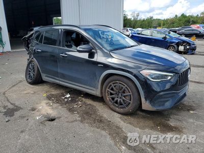 Czwarte zdjęcie samochodu z boku: 2023 MERCEDES-BENZ GLA 35 AMG VIN:W1N4N5BB5PJ458144 - miniatura