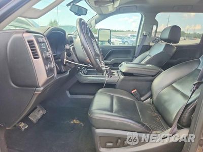 Zdjęcie 7 z 12 samochodu: 2015 GMC SIERRA K3500 SLT VIN:1GT423E88FF556641 - miniatura