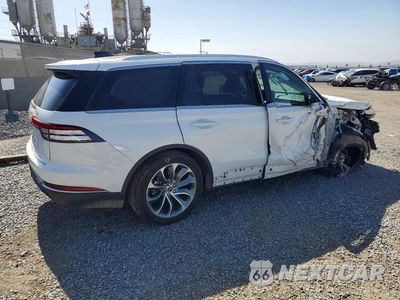 Trzecie zdjęcie samochodu z tyłu: 2026 LINCOLN AVIATOR VIN:5LM5J6WC6TGL08964 - miniatura